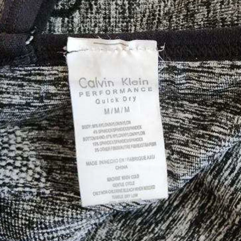 Calvin Klein Size M Grey Strappy-Front Sports Bra - Picture 4 of 4